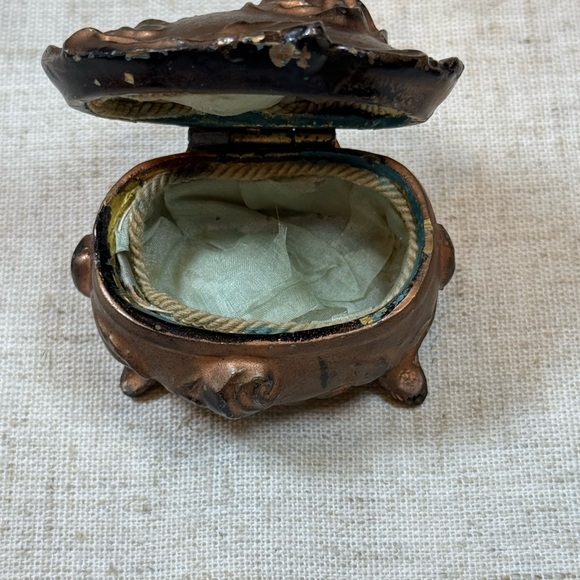 Vintage Copper Trinket Box - Picture 8 of 9